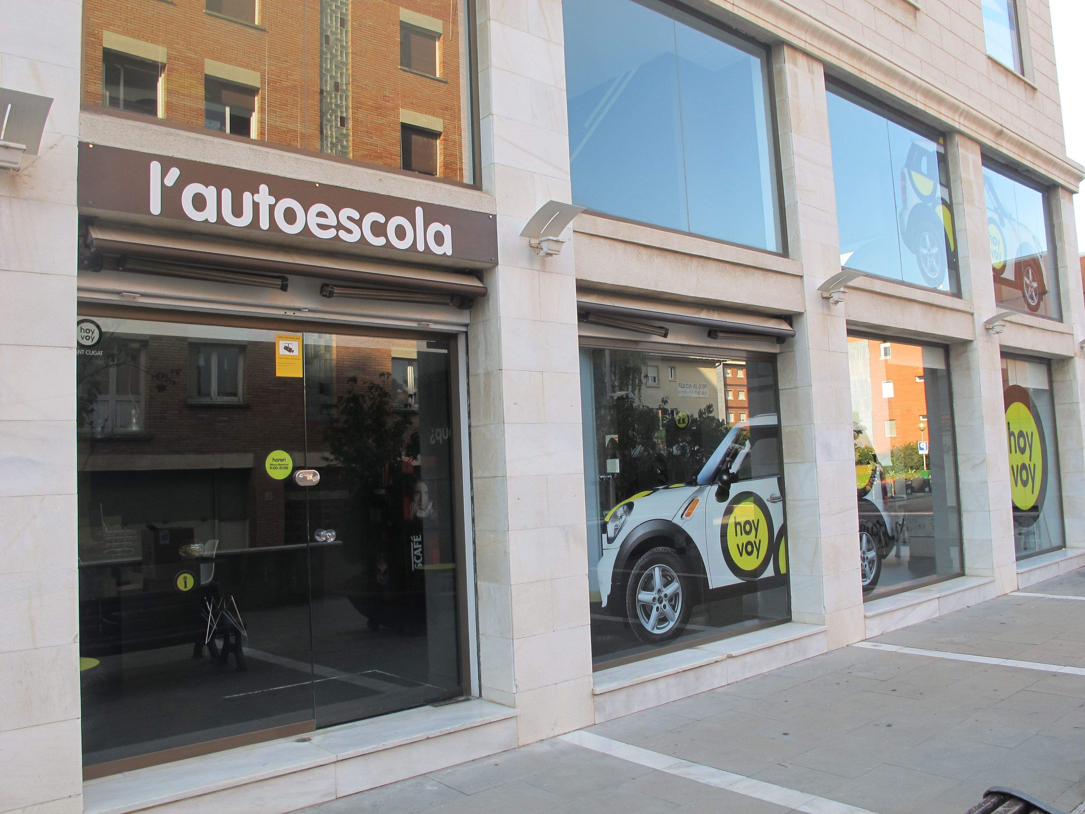 L'autoescola se situa al carrer Dos de Maig, 25. FOTO: Cedida