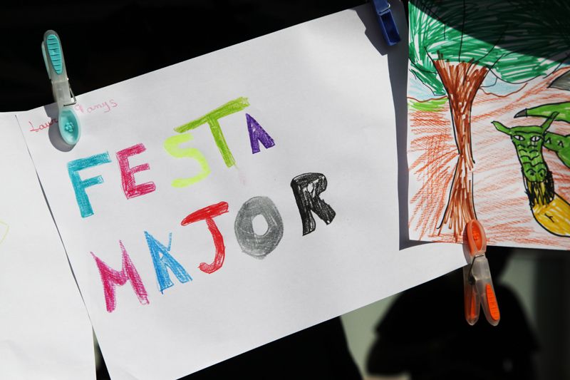 Taller de pintura ràpida per a nens al Casalet. FOTOS: Lali Puig