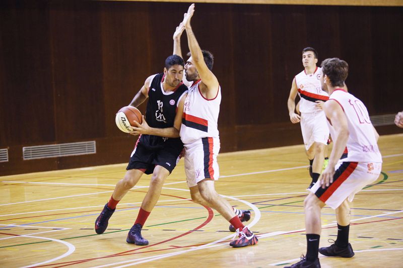 Hernán Olaguibe ha estat autor de 13 punts. FOTO: Lali Puig