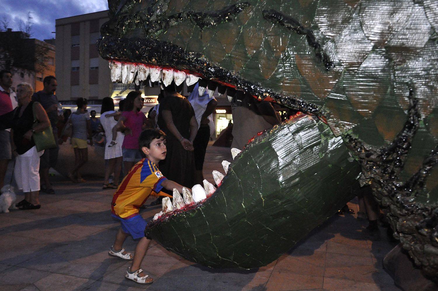 Amb molta precaució