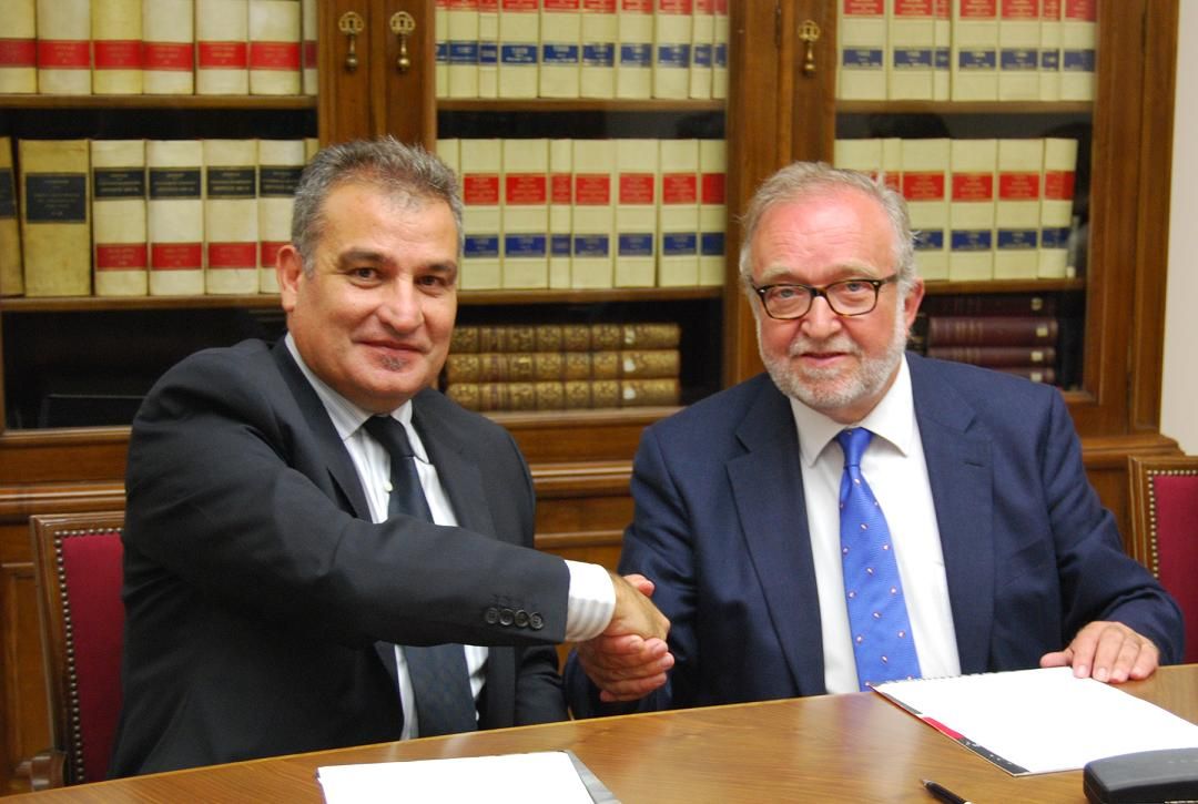 Joan Franquesa, de Sant Cugat Empresarial, i Marià Galí, de Cambra de Terrassa. FOTO: Cedida