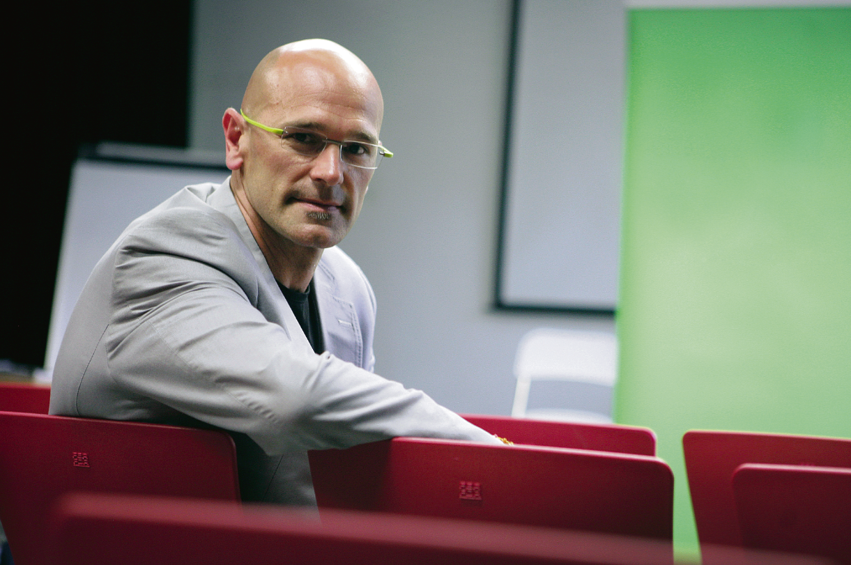 Raül Romeva és santcugatenc i forma part dels Castellers. FOTO: Arxiu