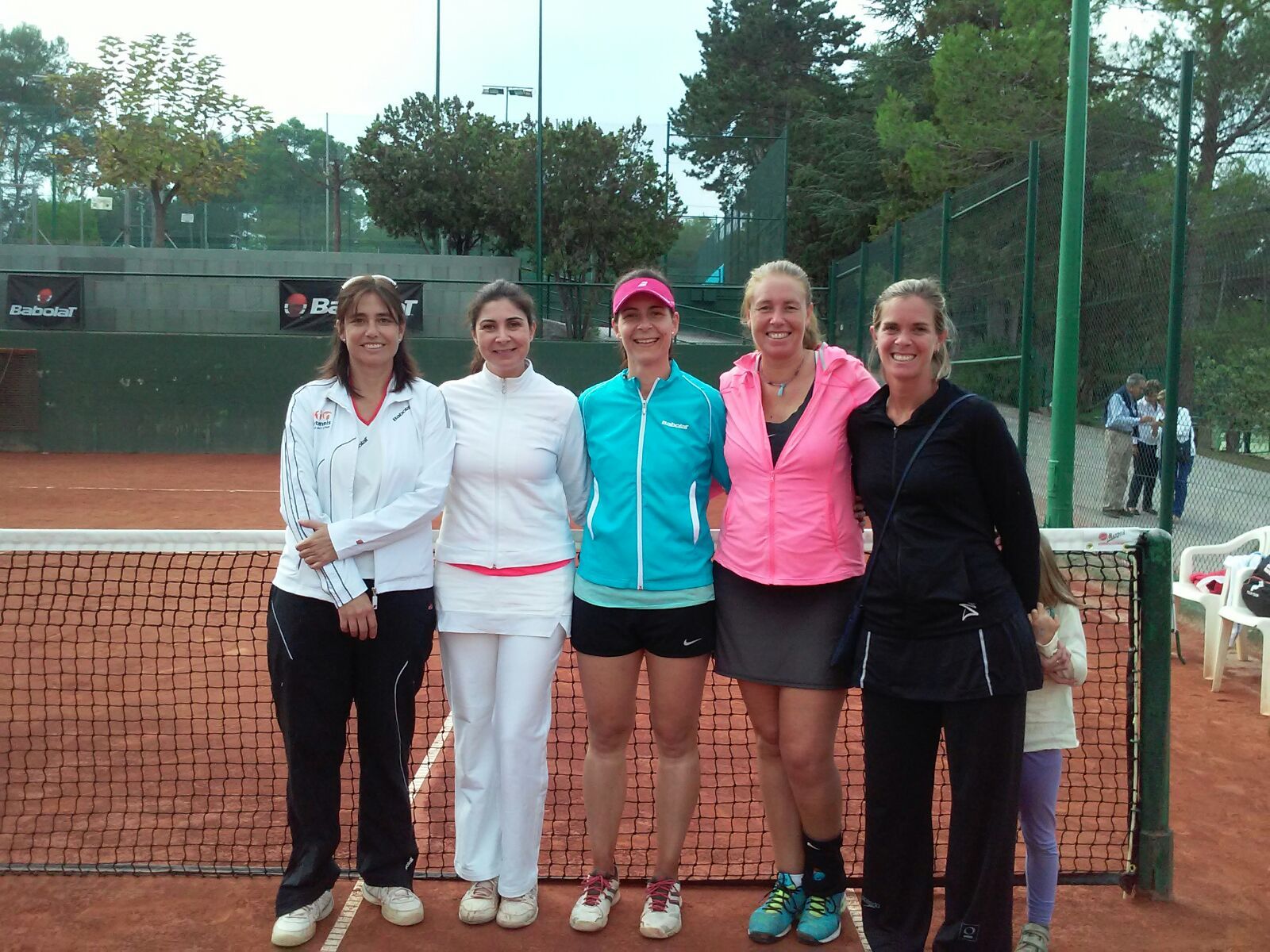 L'equip +30 femení del Club Tennis Natació Sant Cugat. FOTO: CTN Sant Cugat