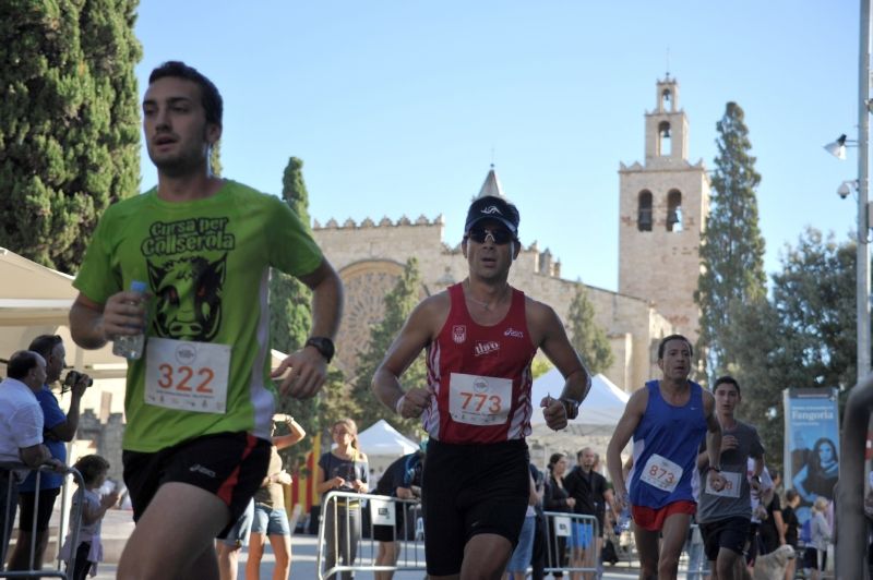 El Monestir és un dels punts per on passa la 32a Mitja Marató de Sant Cugat. FOTO: Amanda Bernal