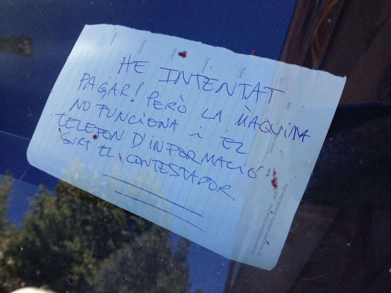 Tiquets improvisats dels usuaris. FOTO: Lali Puig