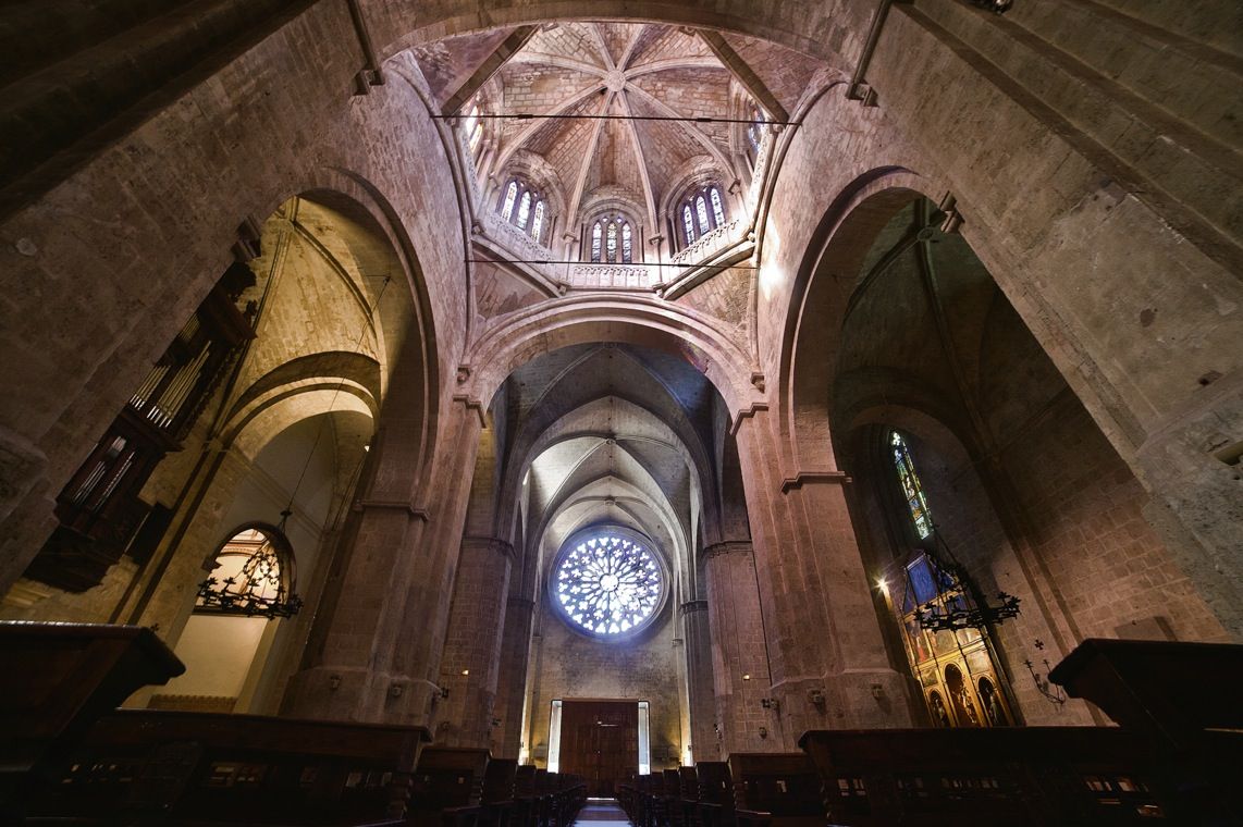 El Monestir, fundat al segle IX, representa el punt de partida del desenvolupament de la vila. FOTO: Artur Ribera