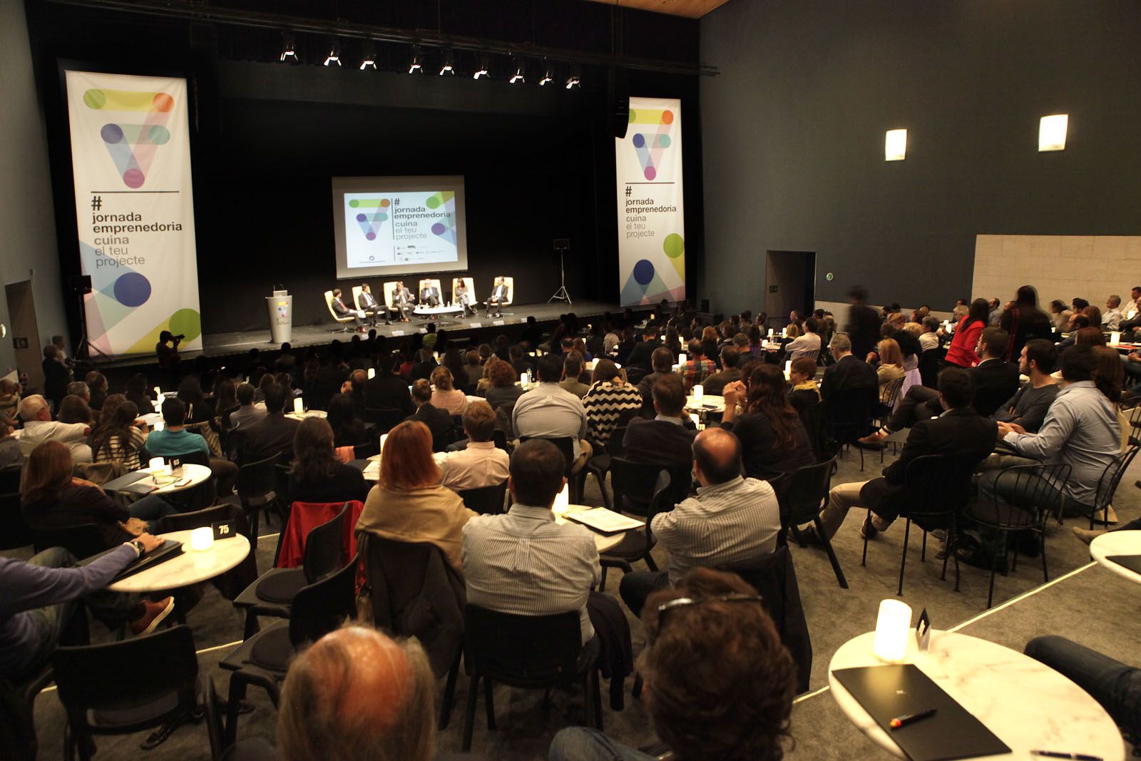 Uns 800 emprenedors van participar a la 7a Jornada d'Emprenedoria el 2015 FOTO: Artur Ribera