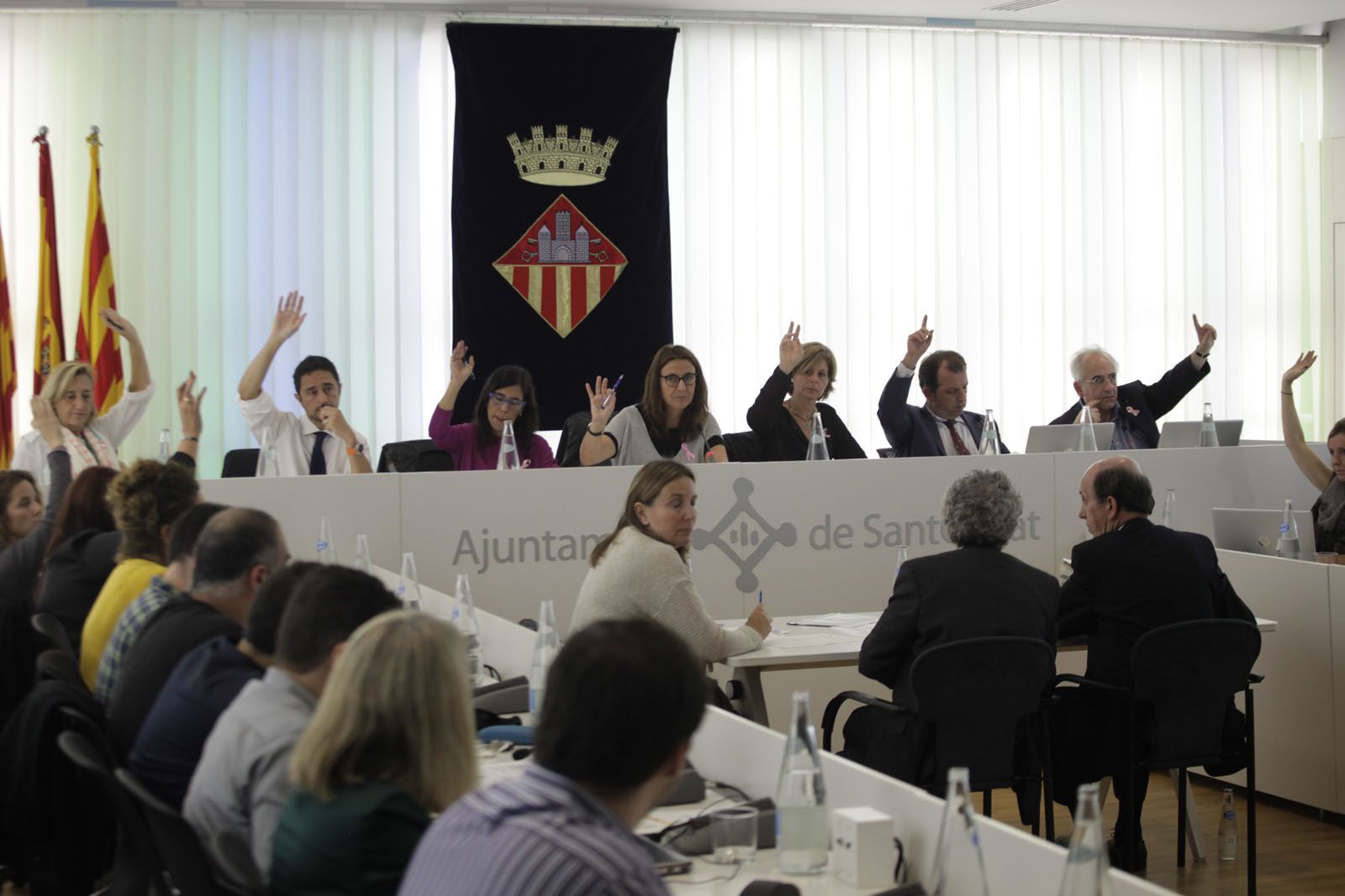 A les 18.30 hores hi ha el torn de participació ciutadana. FOTO: Artur Ribera