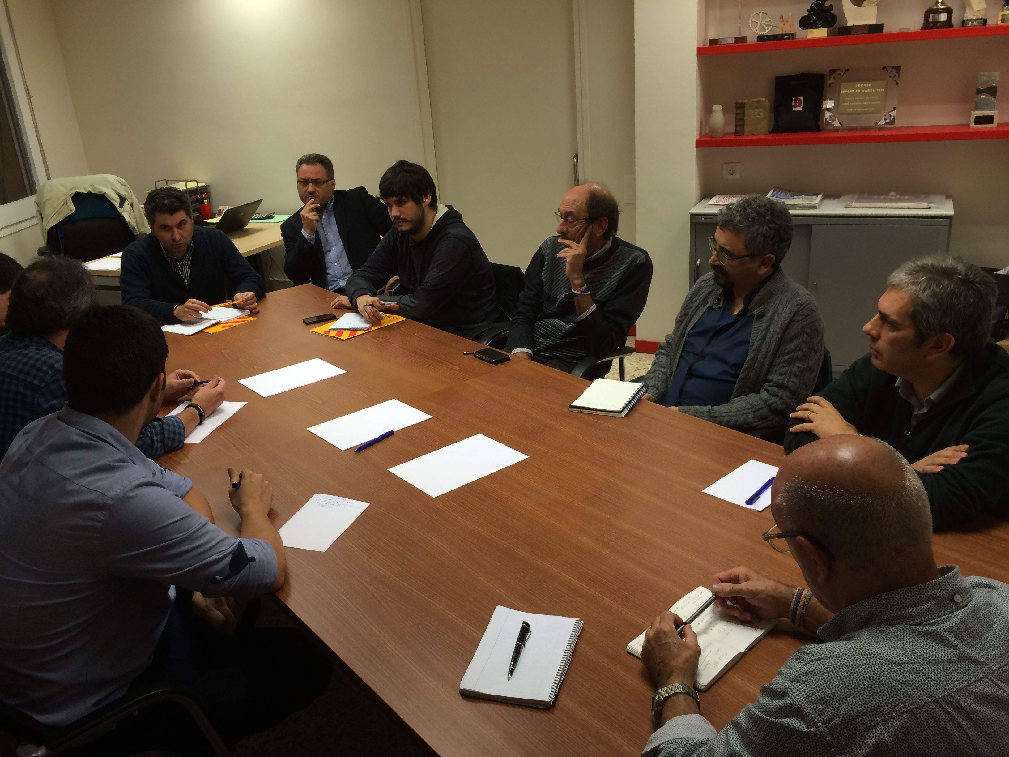 Villaseñor, Ros, Gómez i Espina, en la reunió amb la Coordinadora d'Entitats Esportives de Sant Cugat. FOTO: À. L. P.