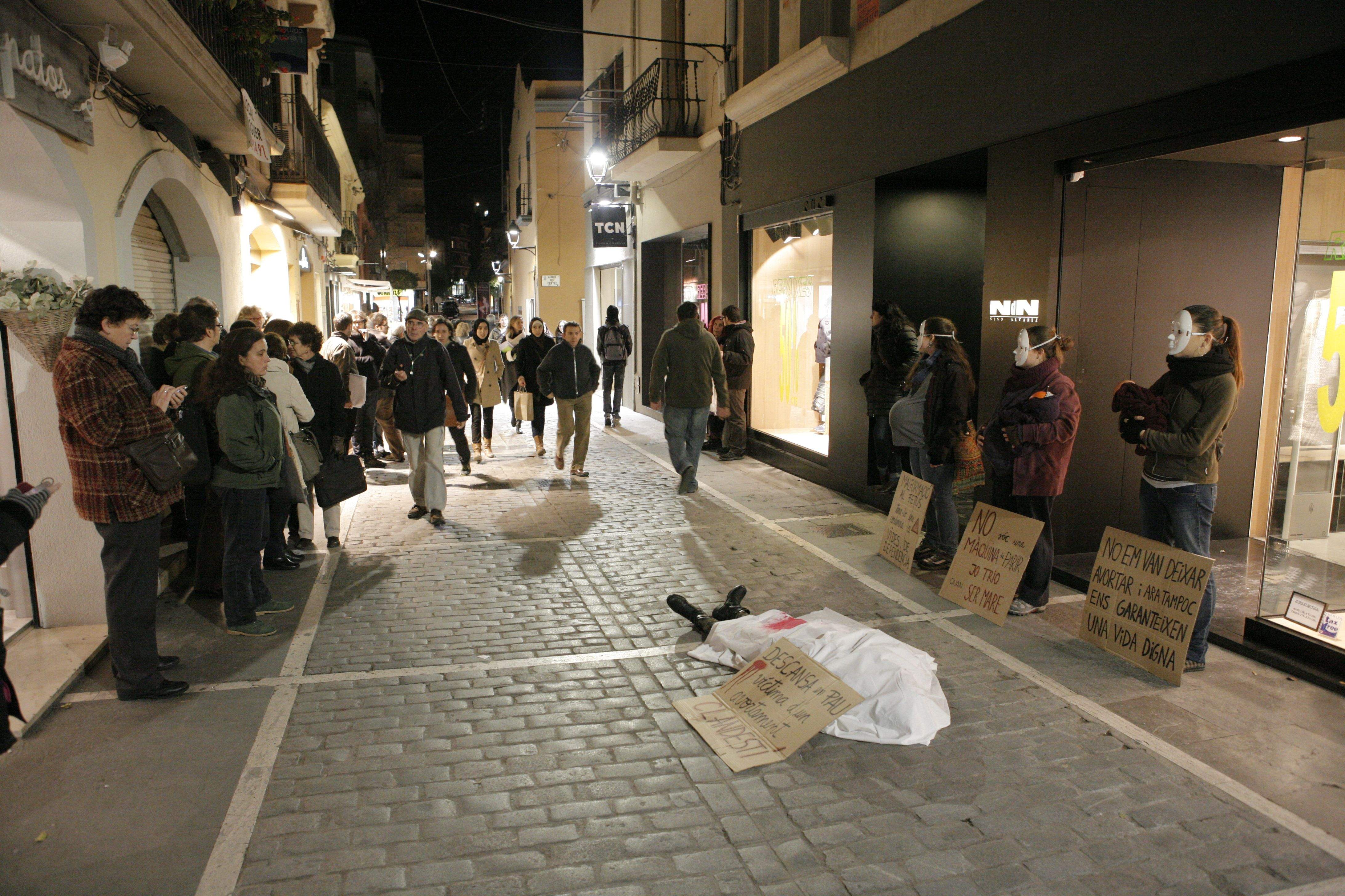 Una reivindicació feminista de l'entitat d'Hora Bruixa. FOTO: Artur Ribera