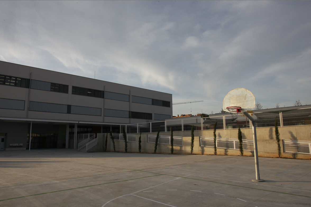 La pista de l'escola. FOTO. Arxiu