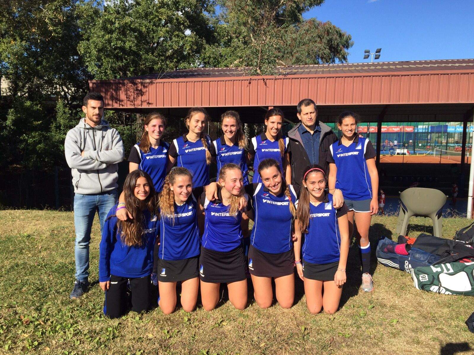 L'equip cadet femení del Junior FC, campió de Catalunya d'hoquei sala. FOTO: Junior FC