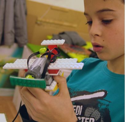 Tallers artístics a Pou d'Art. FOTO: Cedida