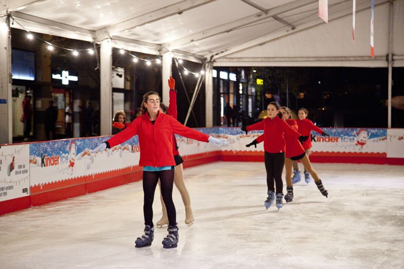 La pista de gel s'ha inaugurat aquest divendres. FOTOS: Lali Puig