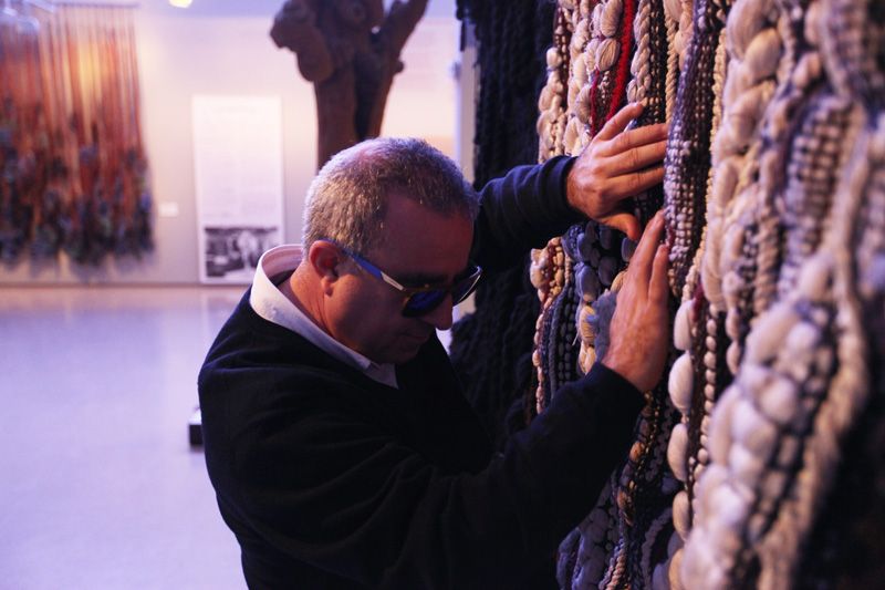 Visita comentada al mòdul de La Mirada Tàctil al Museu del Tapís Contemporani - Casa Aymat. FOTOS: Lali Puig