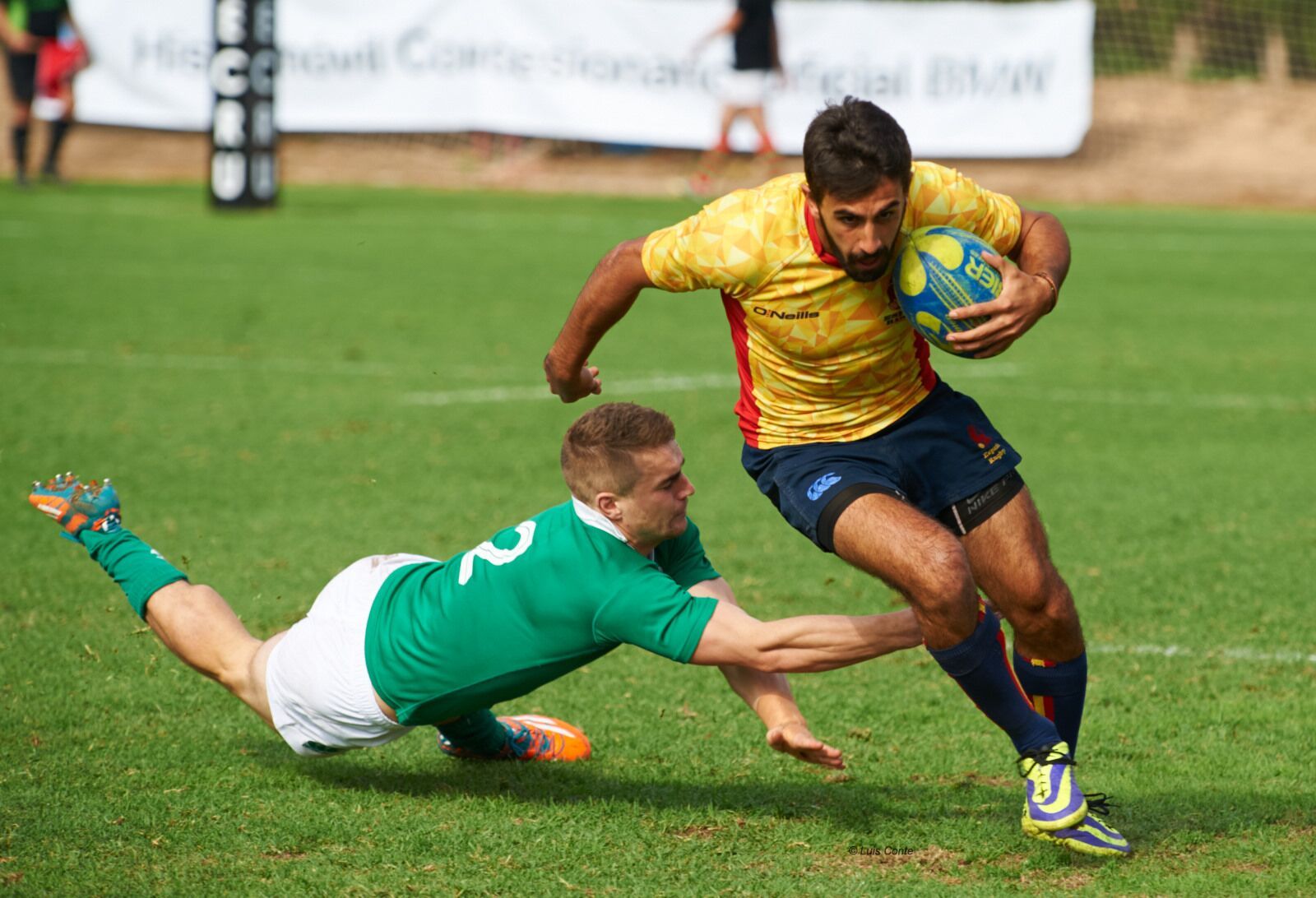 Pol Pla en una jugada d’aquest torneig internacional. FOTO: FER