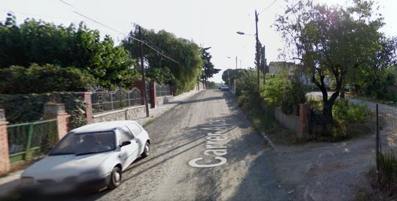 El foc s'ha declarat al carrer dels Alps. FOTO: Cedida