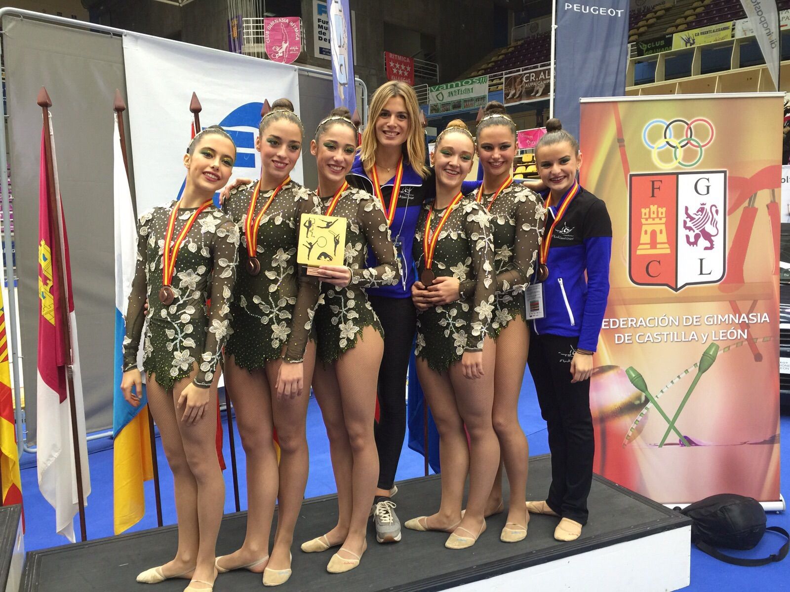 L'equip sènior, medalla de bronze al Campionat d'Espanya Absolut de Conjunts de gimnàstica rítmica. FOTO: CGRE Sant Cugat