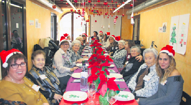 En el dinar de l’any passat hi van assistir una vintena d’avis. FOTO: Cedida 