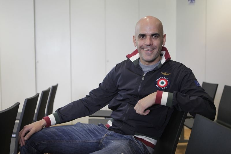 Reyes Estévez en la presentació de la 6a Sant Silvestre de Sant Cugat. FOTO: Artur Ribera