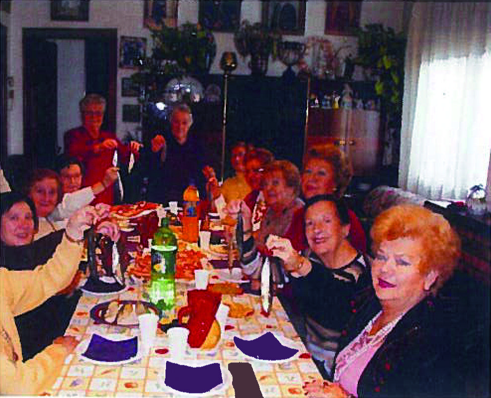 34 anys celebrant el berenar per a dones