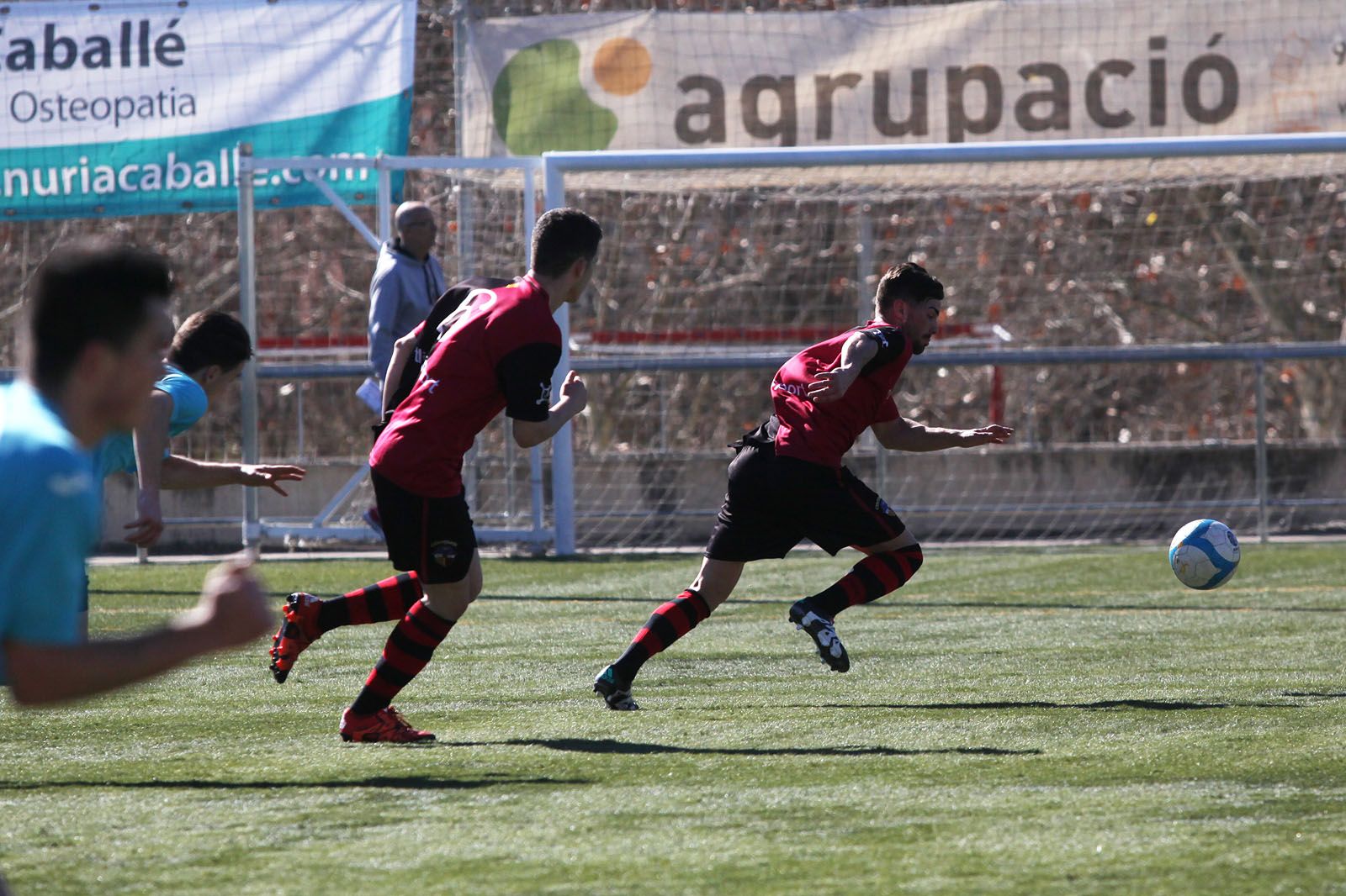 Futbol masculí: Sant Cugat Esport FC vs UE Torrelles a la ZEM Jaume Tubau. FOTOS: Lali Puig