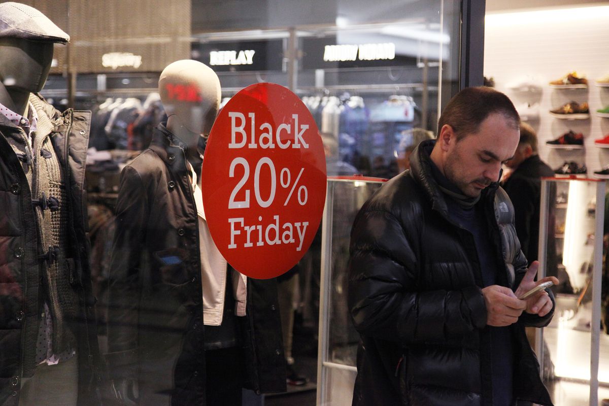 Comprar a la botiga física o comprar a la xarxa? FOTO: Lali Puig