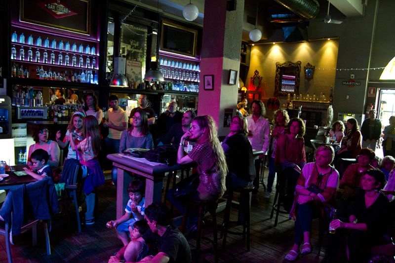 Imatge d'arxiu del Cafè Belgrado, abans de l'aparició de la COVID-19. FOTO: Estefania Bedmar