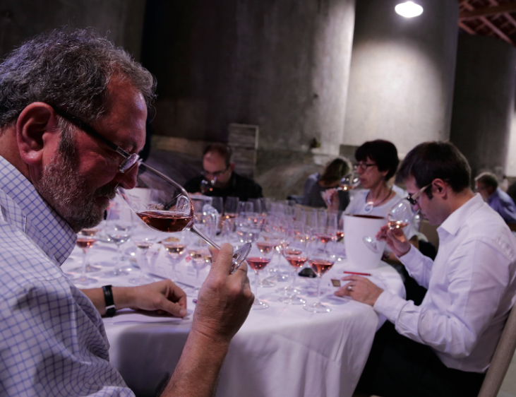 Els millors vins els trien diversos experts FOTO: Cedida