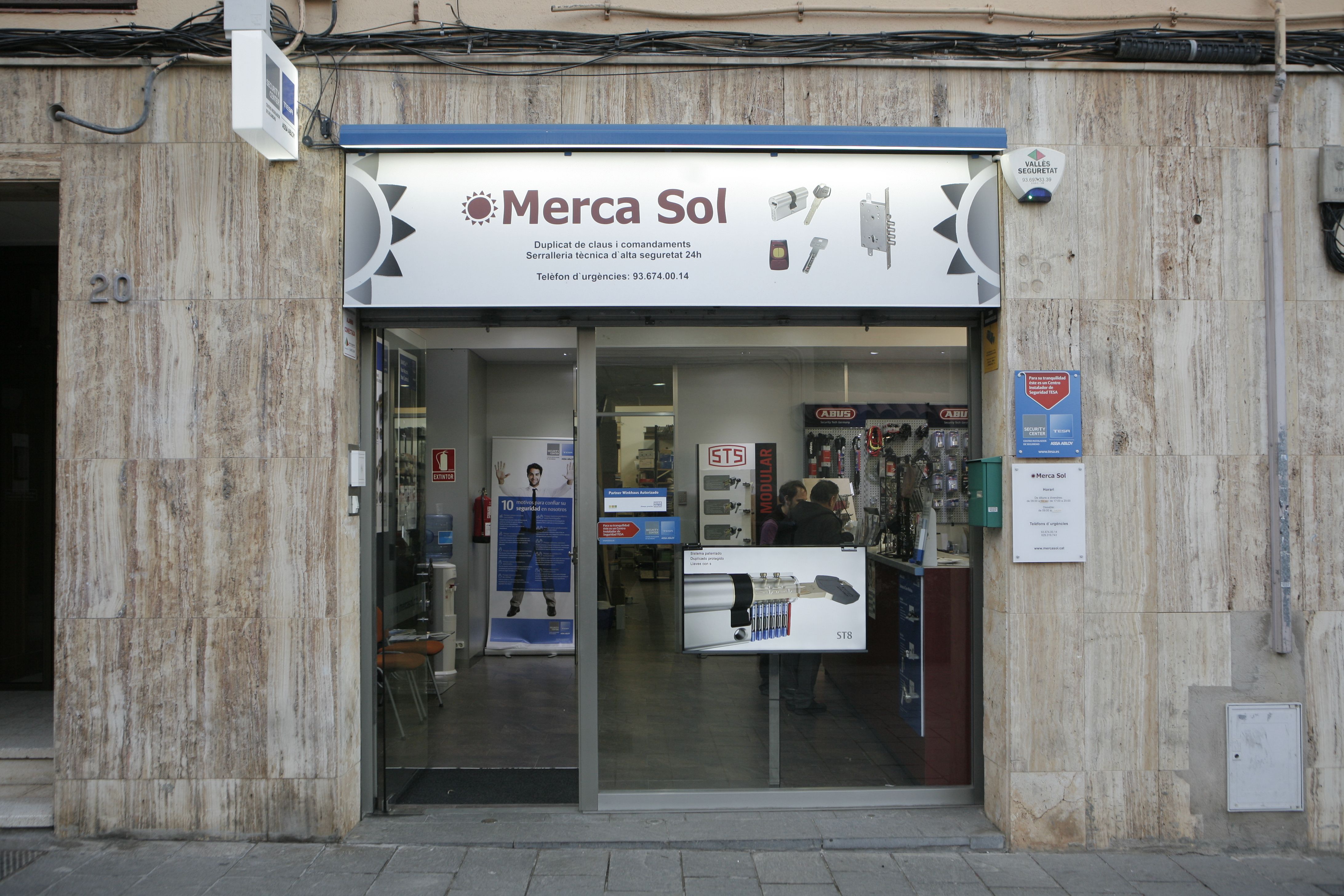 Mercasol té botiga al centre de Sant Cugat i al mercat de Torreblanca. FOTO: Arxiu