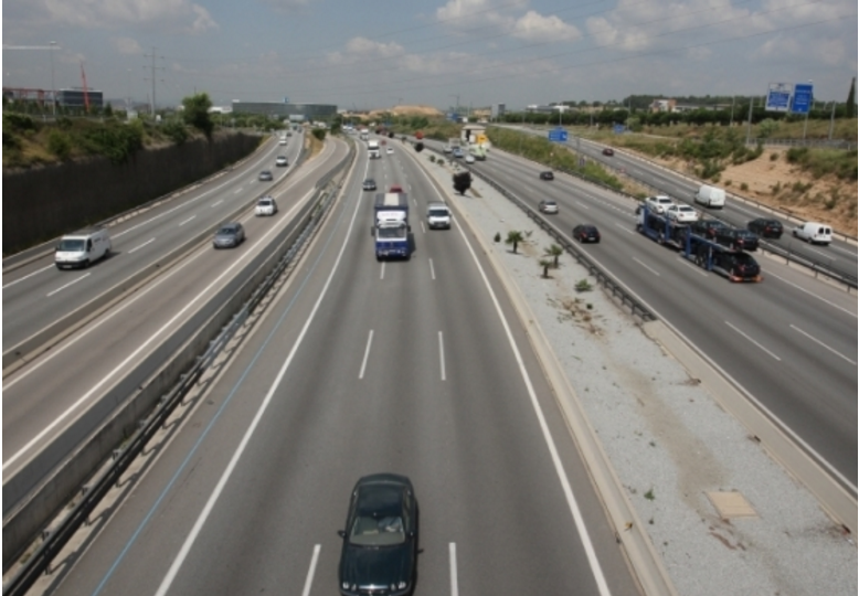 L'AP-7 és una de les vies més concorregudes de Sant Cugat FOTO: Arxiu 