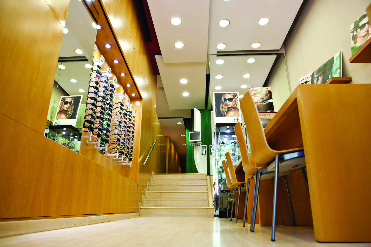 A l'òptica Montserrat Santacreu t'atendran amb total sinceritat FOTO: Cedida