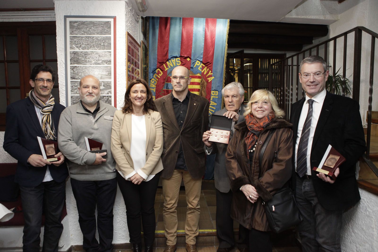 Sergi Pla, Adolf, Conesa, Romeva, Fèlez, Elvira Pou, directiva de penyes del barça,  i Grau FOTO: Artur Ribera
