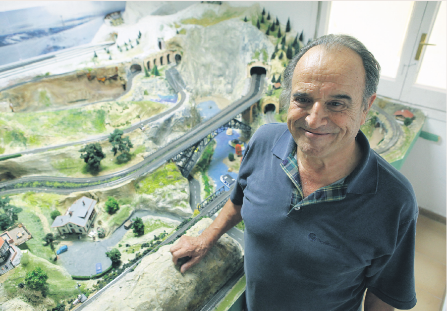 Joan Ignasi Puente és president de l'Associació d'Amics del Ferrocarril FOTO: Artur Ribera 