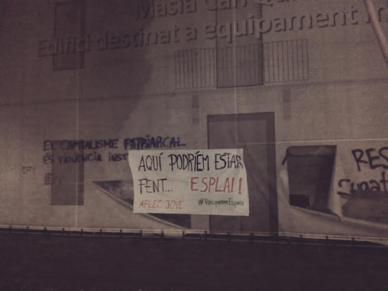 Han penjat cartells als espais que consideren  "infrautilitzats" FOTO: Cedida