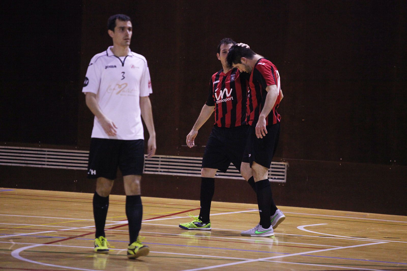 Futbol sala: FS Sant Cugat vs Esportiu Alheña a la ZEM Rambla del Celler. FOTOS: Lali Puig