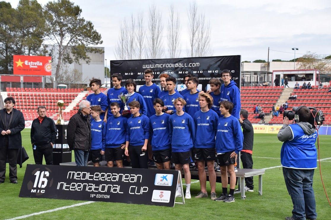 El cadet B en el lliurement de trofeus FOTO: David Fernández