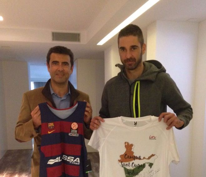 Jaume Garcia i Juan Carlos Navarro FOTO: Twitter Campus Sant Cugat Índia