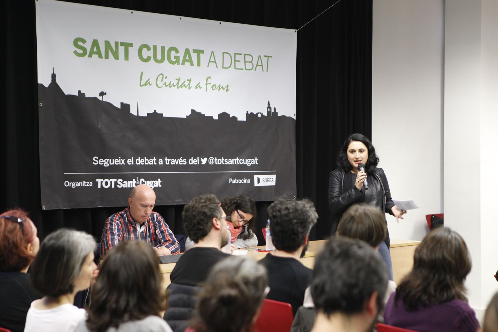 La Casa de Cultura ha acollit el debat FOTOS: Artur Ribera