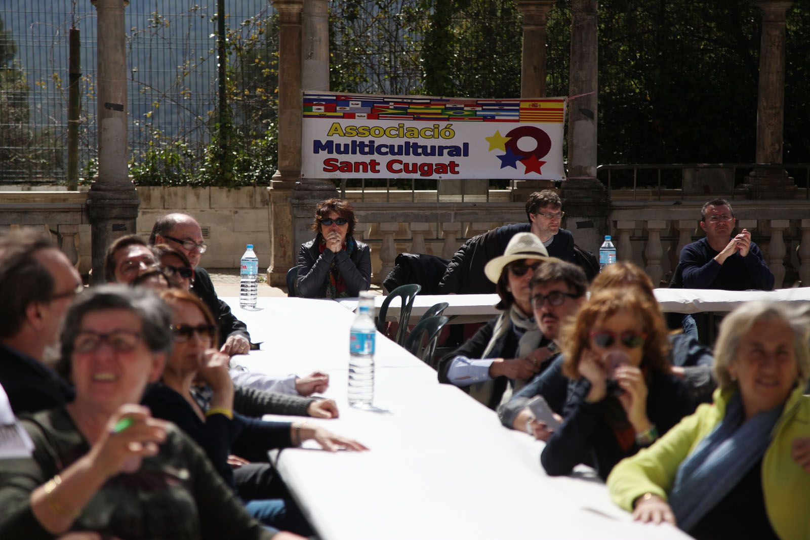 Dinar solidari organitzat per l'Associació Multicultural Sant Cugat al Casino de la Floresta. FOTOS: Lali Puig