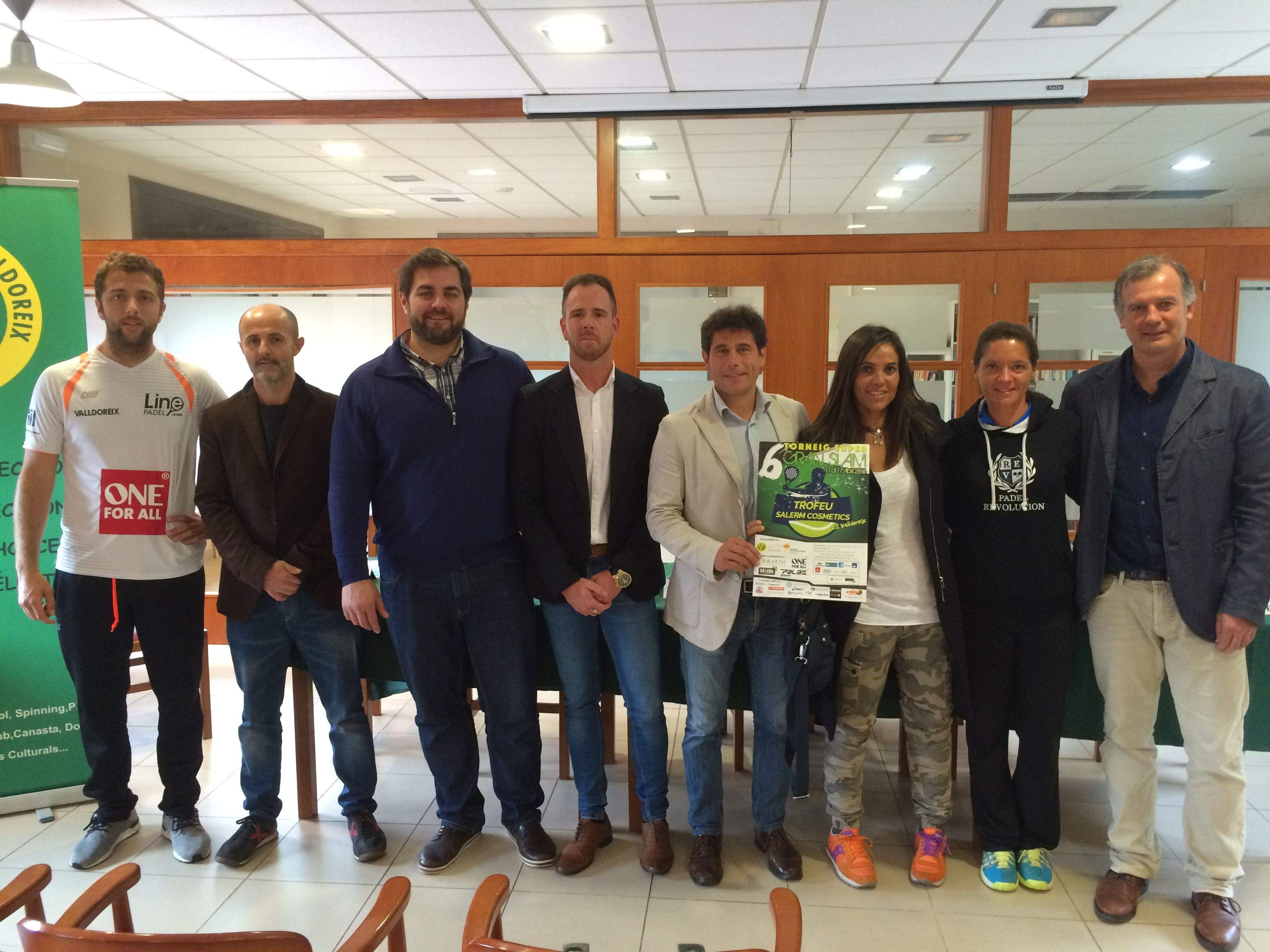 Autoritats, organitzadors, patrocinadors i col·laboradors d'aquest Super Gran Slam FOTO: Àlex López Puig