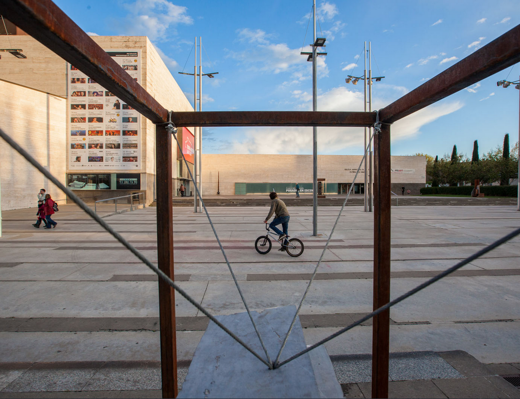 Inauguració de l'exposició d'escultures 'Posades en escena' de Frederic Gómez Cardellà FOTO: Lali Puig