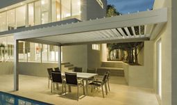 Les pèrgoles bioclimàtiques permeten que la calor no s'acumuli FOTO: Cedida 