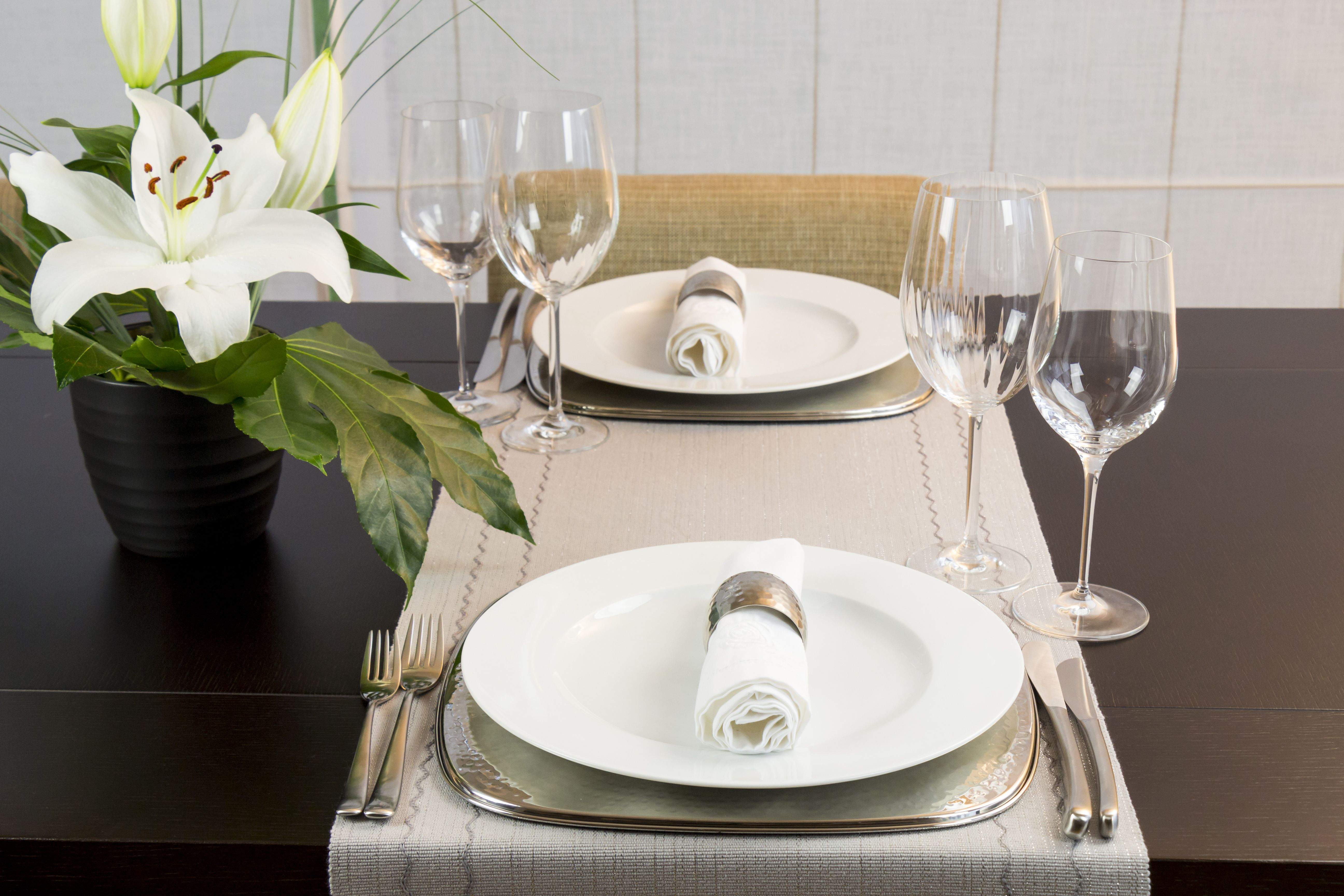 Saps parar la taula?