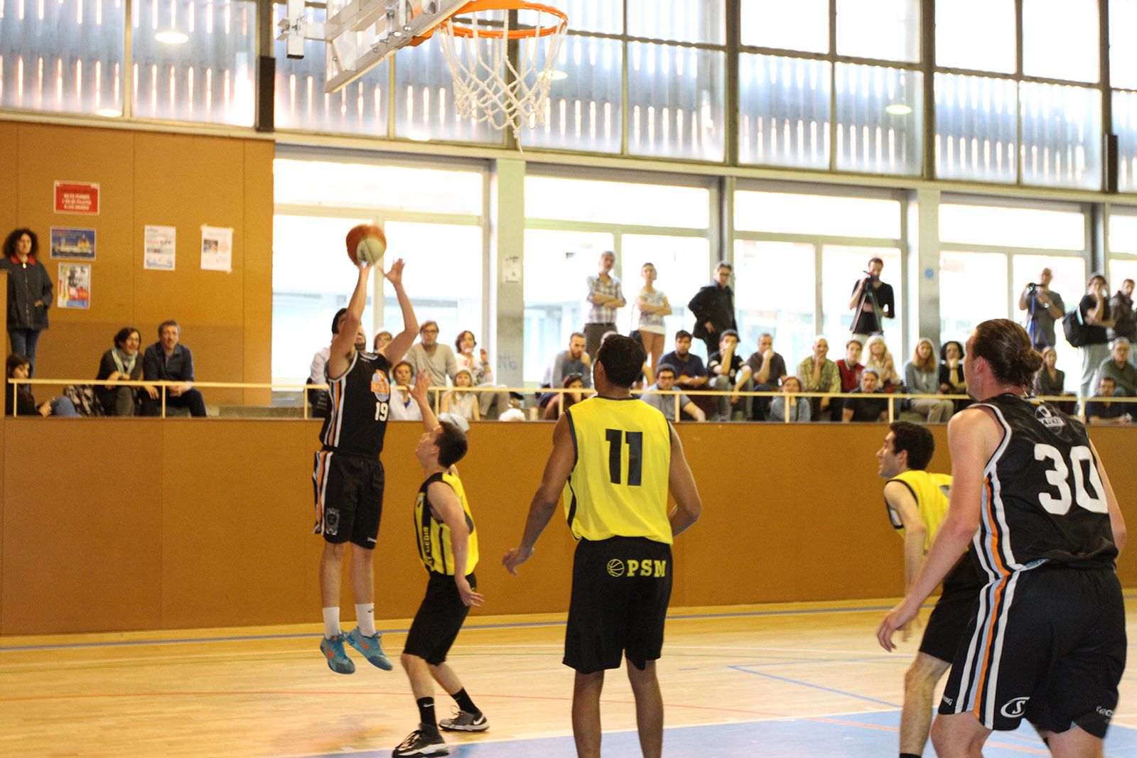 Els del Qbasket no han estat molt encertats en els tirs de lluny FOTO: Haidy Blanch
