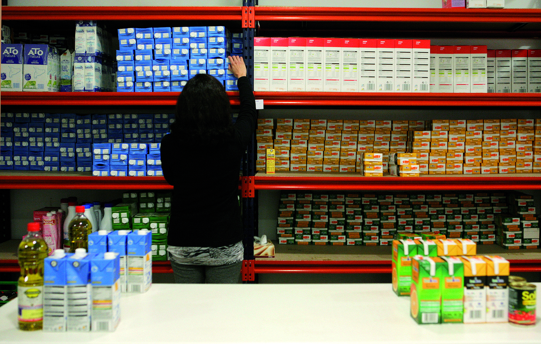 El Rebost dóna servei a 805 famílies, 2.225 santcugatencs FOTO: Artur Ribera