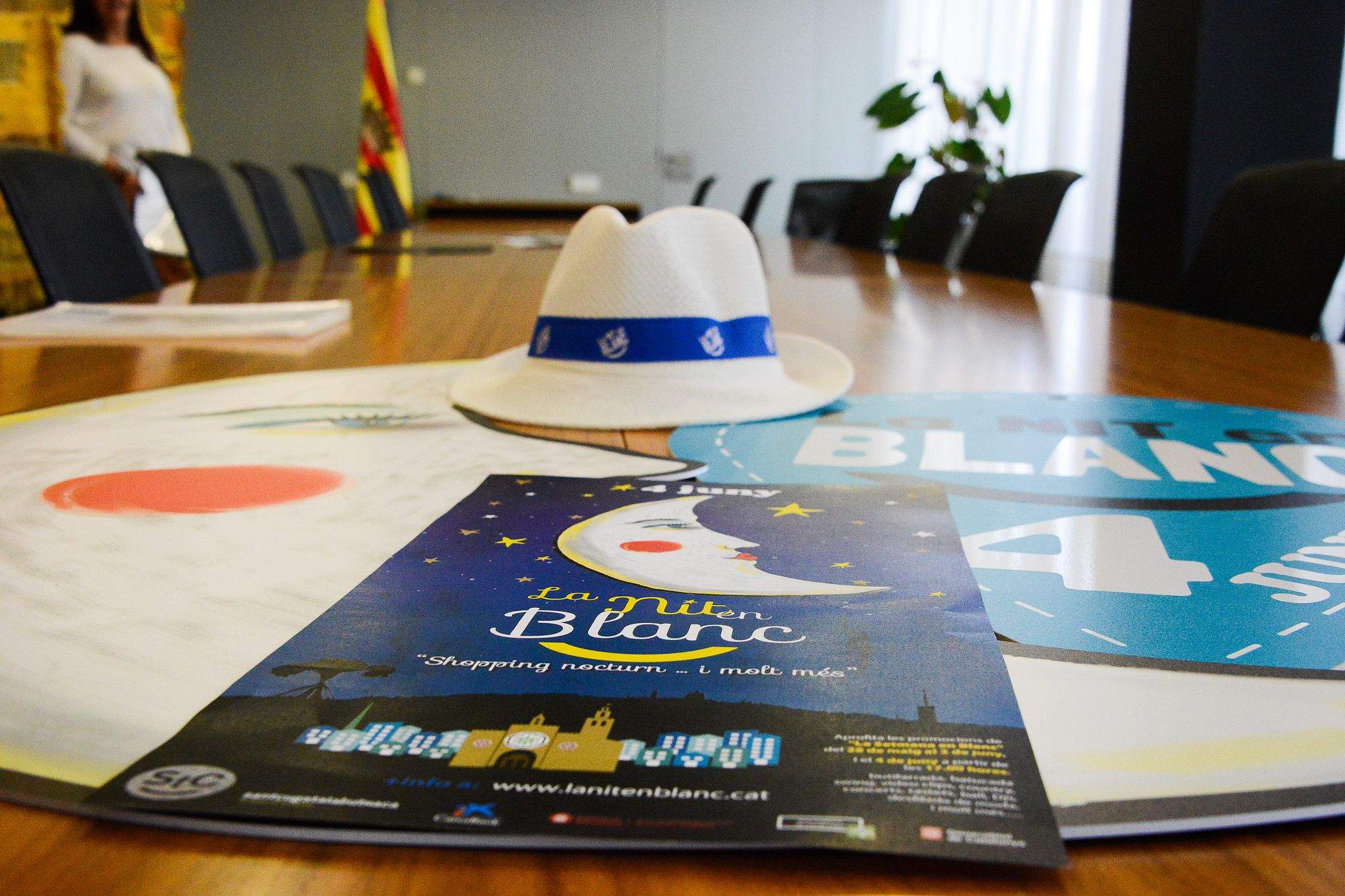 La lluna protagonitza el nou cartell de la Nit en Blanc FOTO: Localpres