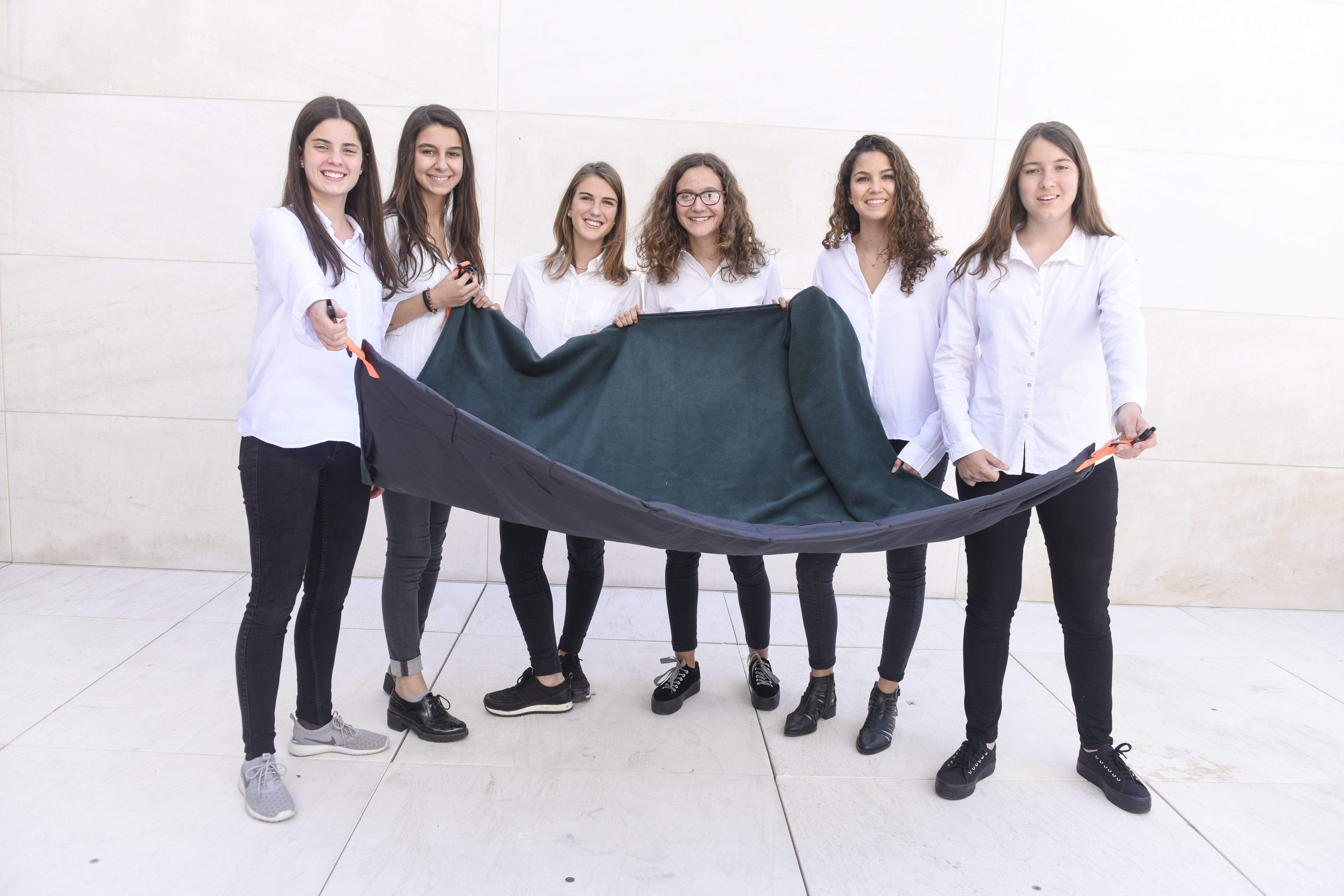 L'equip santcugatenc amb el seu projecte  FOTO: Cedida