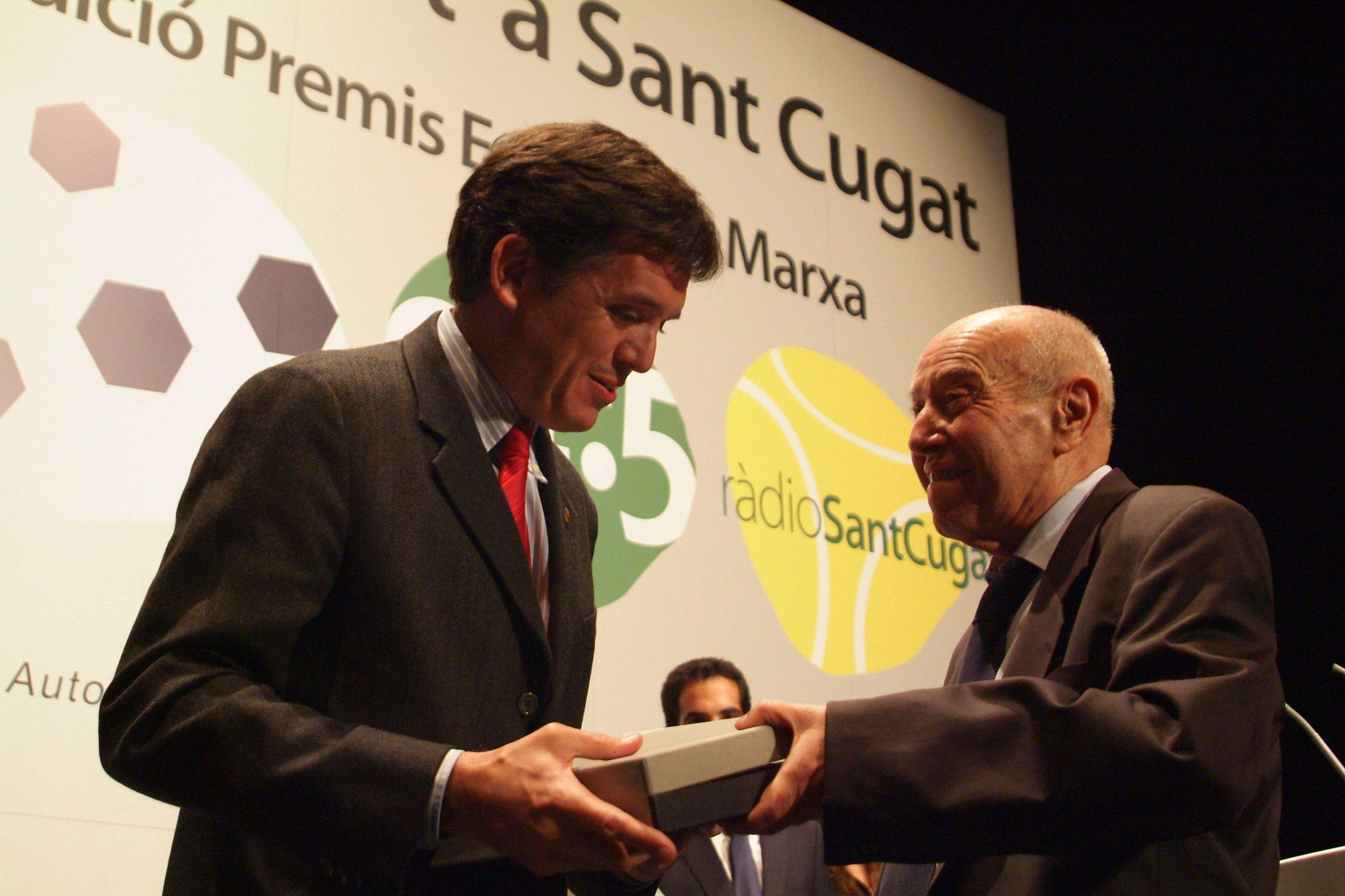 L'exalcalde Lluís Recoder el va homenatjar FOTO: Arxiu