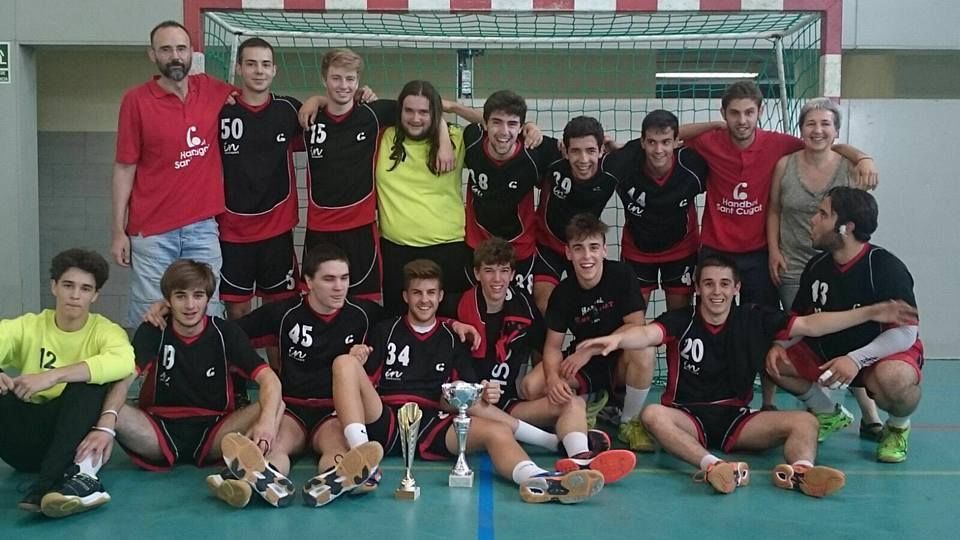 El sènior C del CH Sant Cugat, campió de Tercera Catalana FOTO: CH Sant Cugat